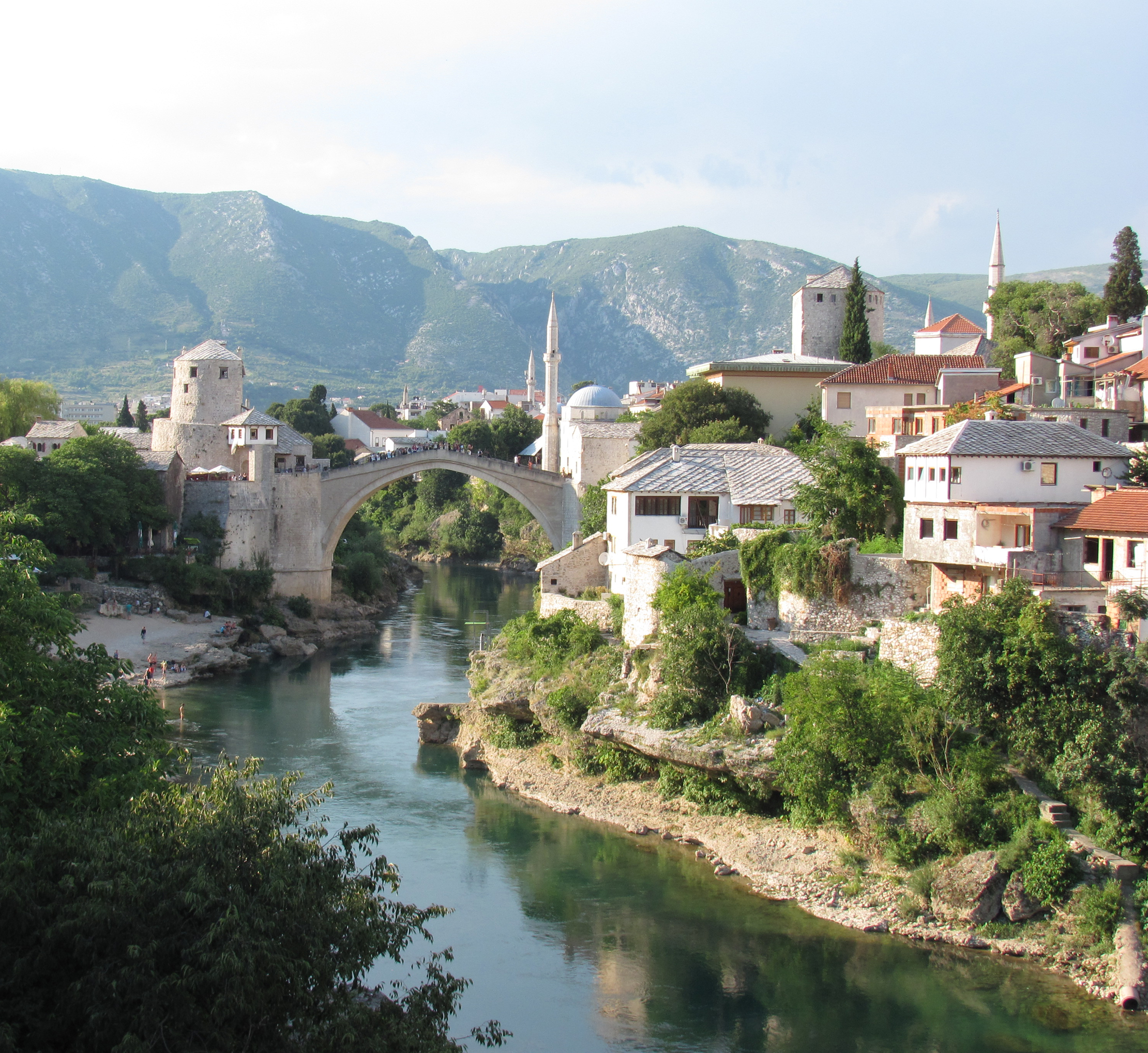 Mostar old bridge.jpg. 