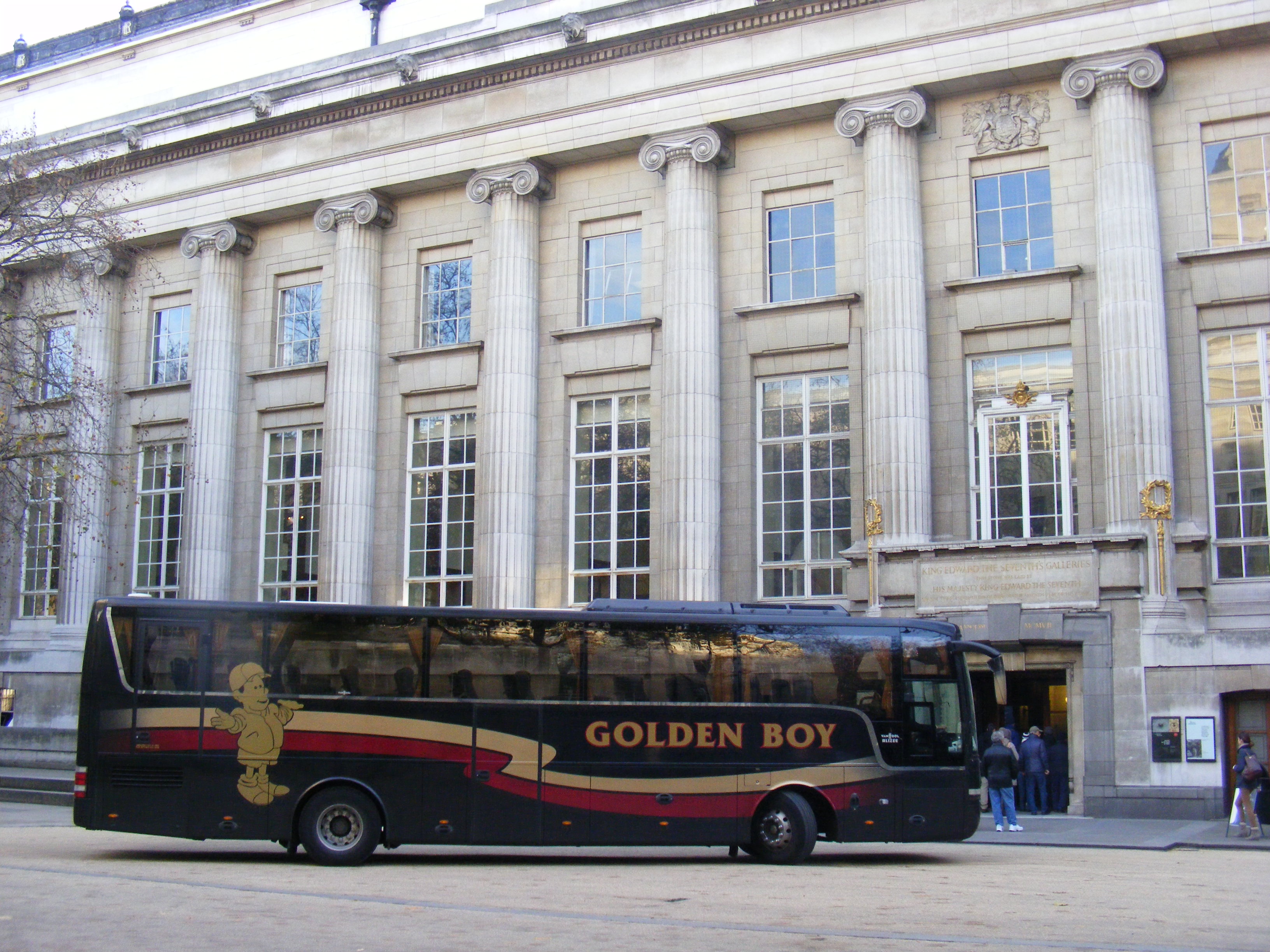 File Oo57 Boy Golden Boy Volvo Van Hool Jpg Wikimedia Commons