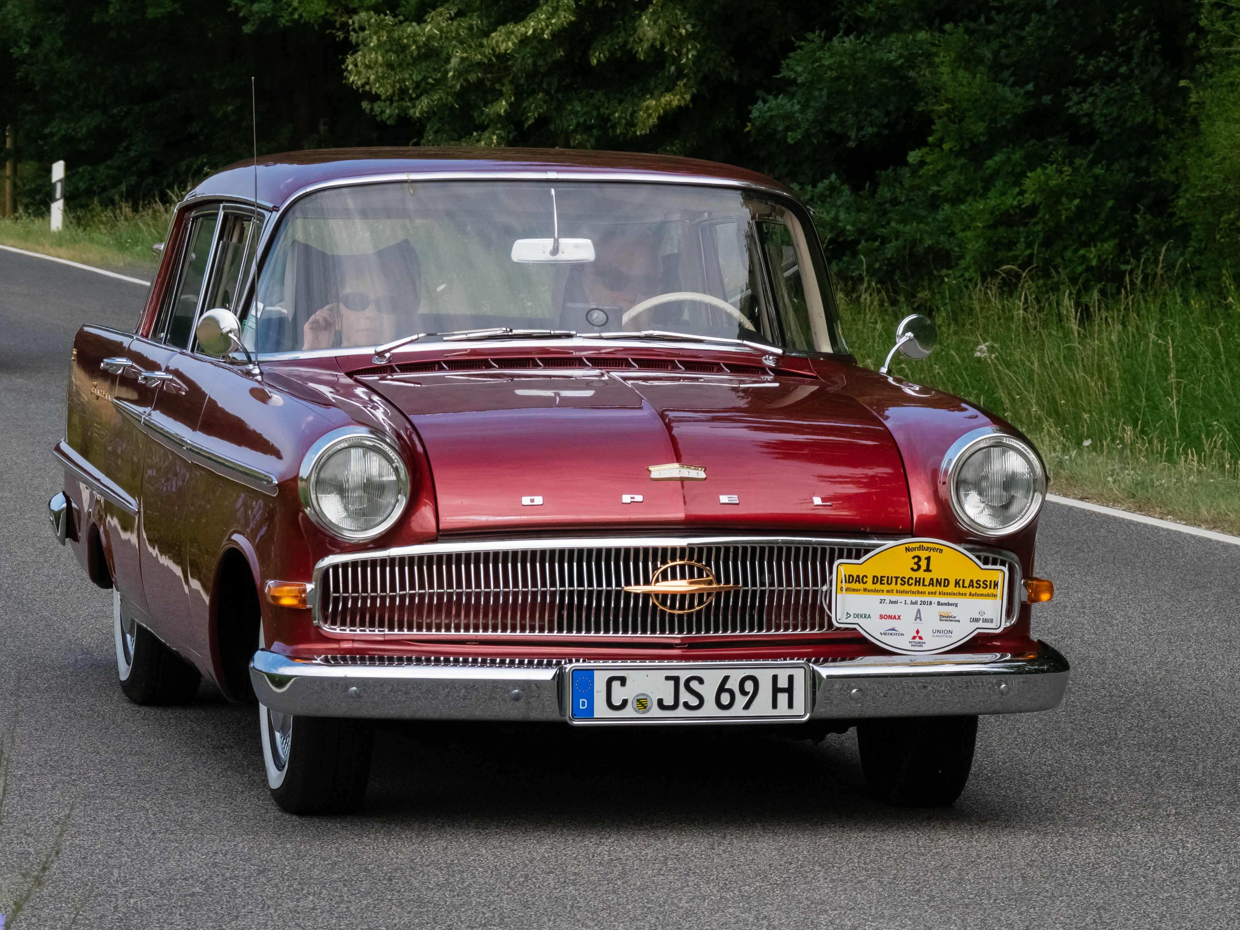 File:Opel Kapitän P 2,6- 6280197.jpg - Wikimedia Commons