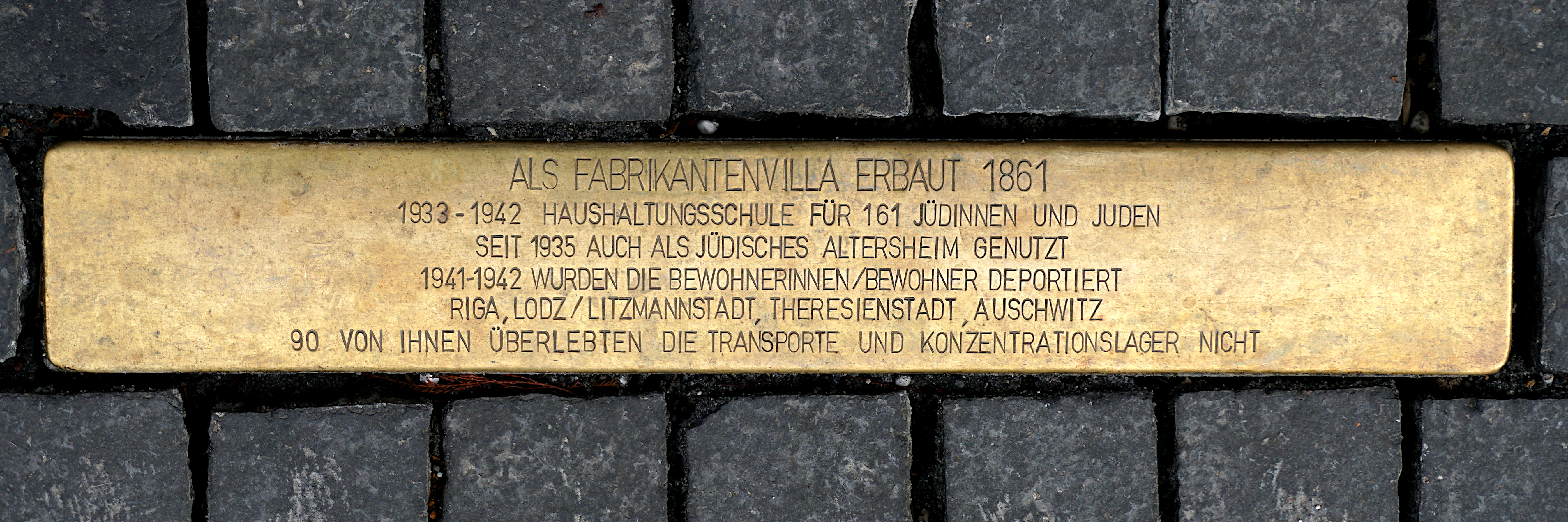 Datei:Stolperschwelle MG Friedrich-Ebert-Straße 82–84.jpg – Wikipedia