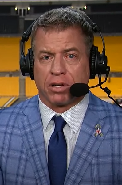 File:Troy Aikman 2018 PIT.png