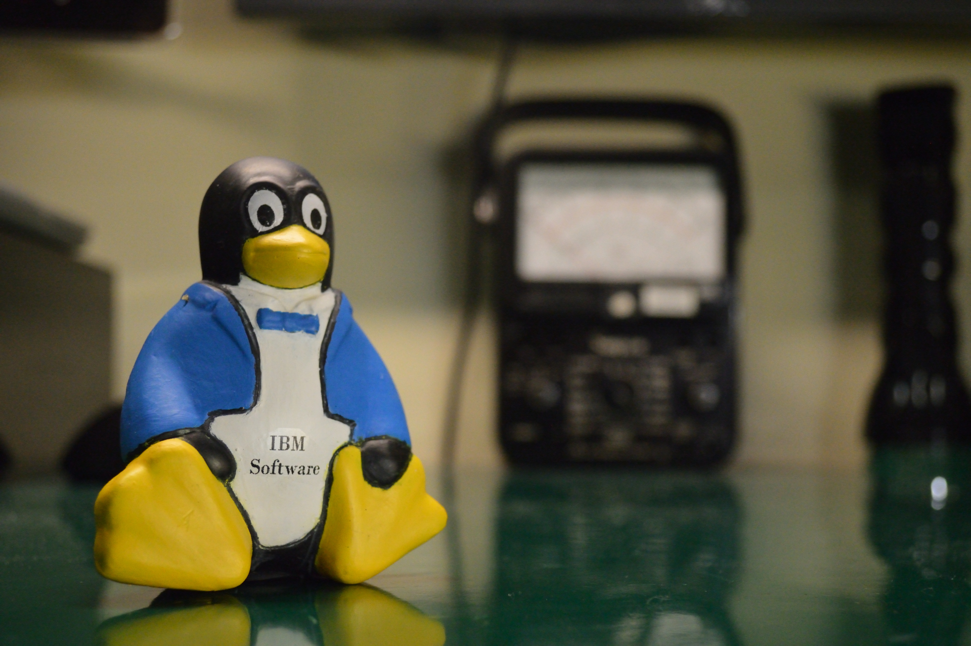 File Tux The Linux Penguin I Jpg Wikimedia Commons