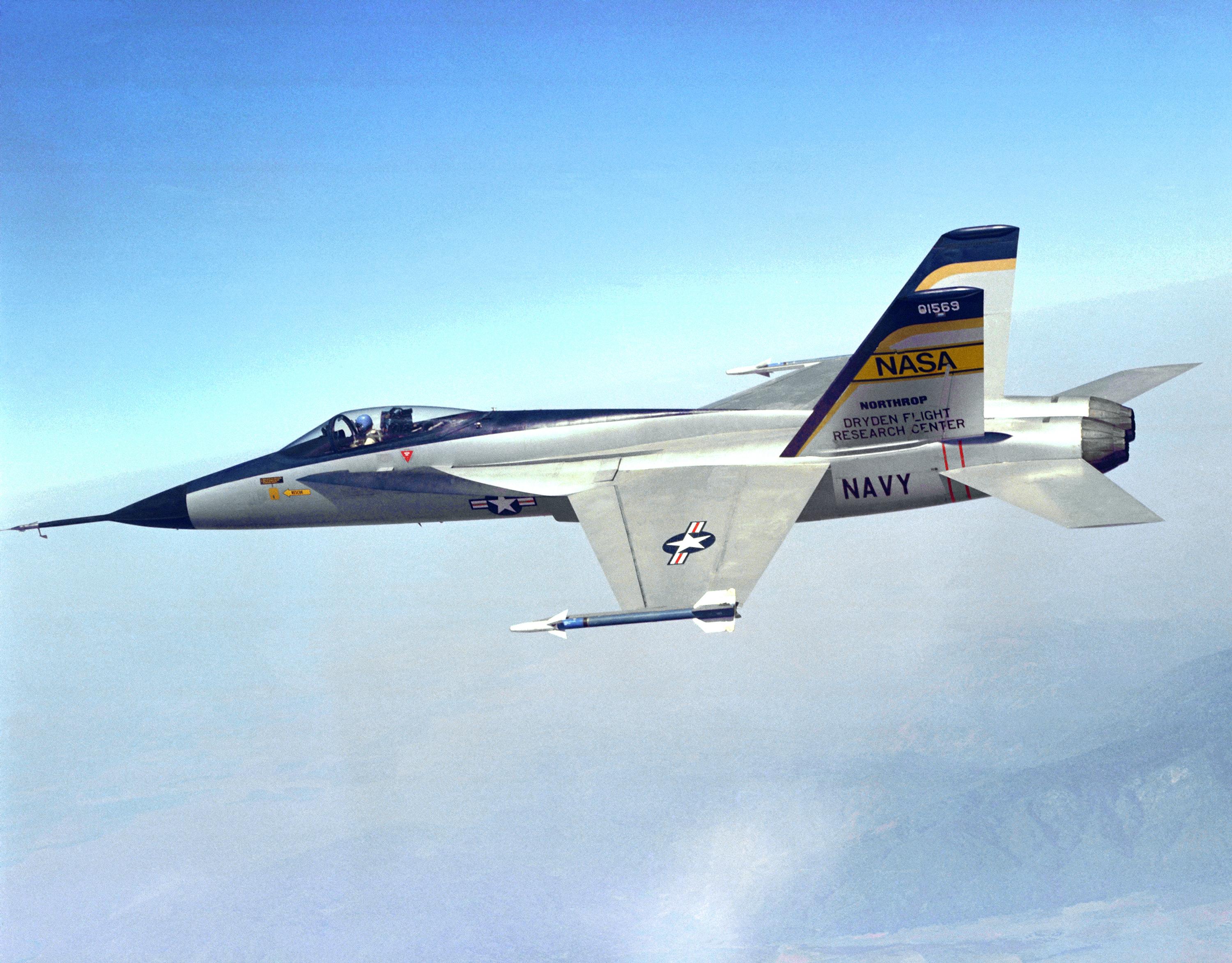 McDonnell Douglas F/A-18 Hornet YF-17-NASA-1976