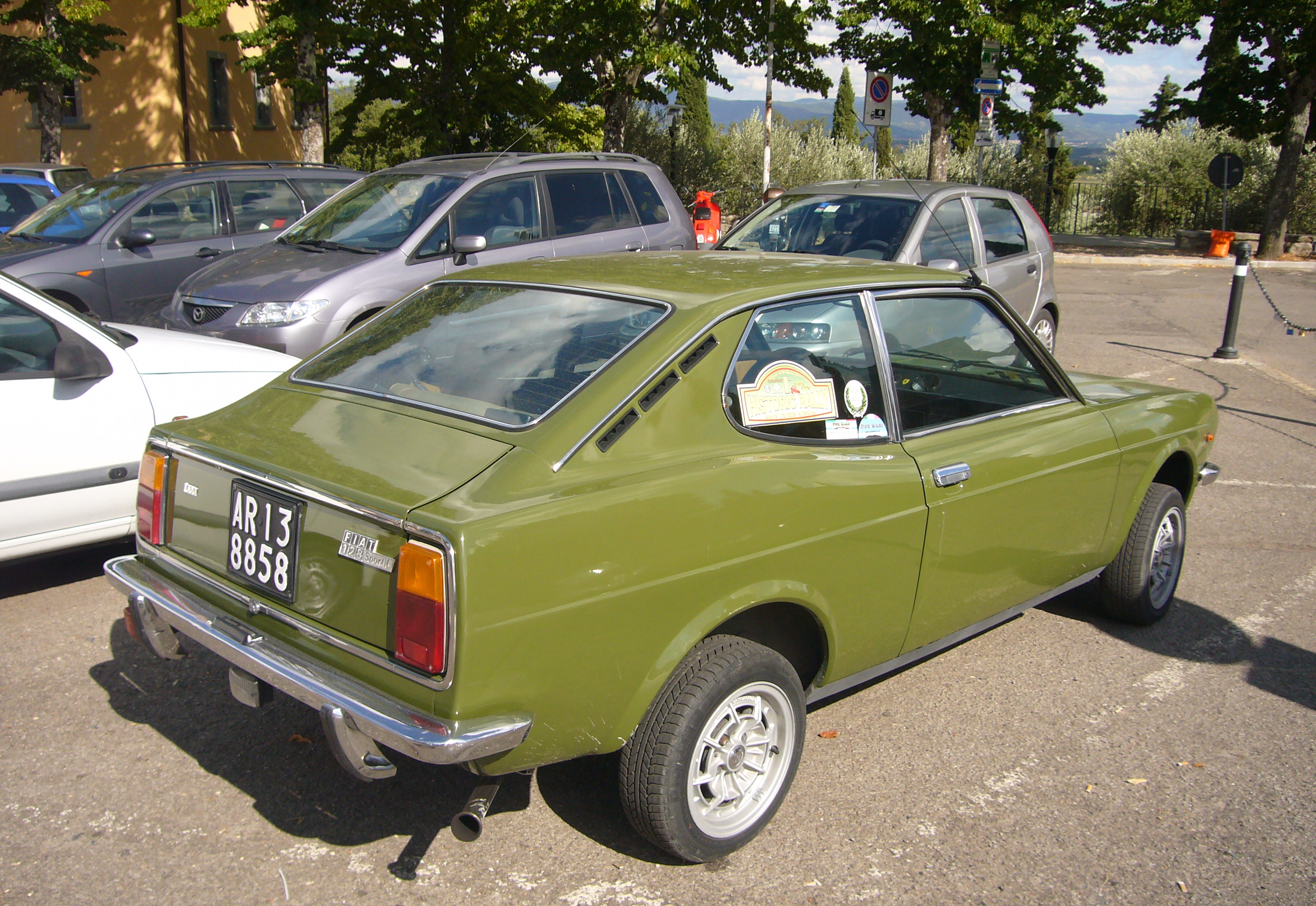 fiat 128 coupe