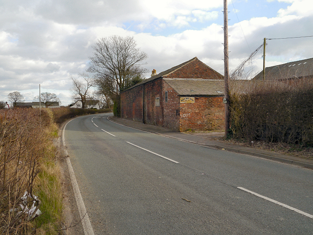 File:Barn Hey Farm, Tarbock Green - geograph.org.uk - 3369973.jpg