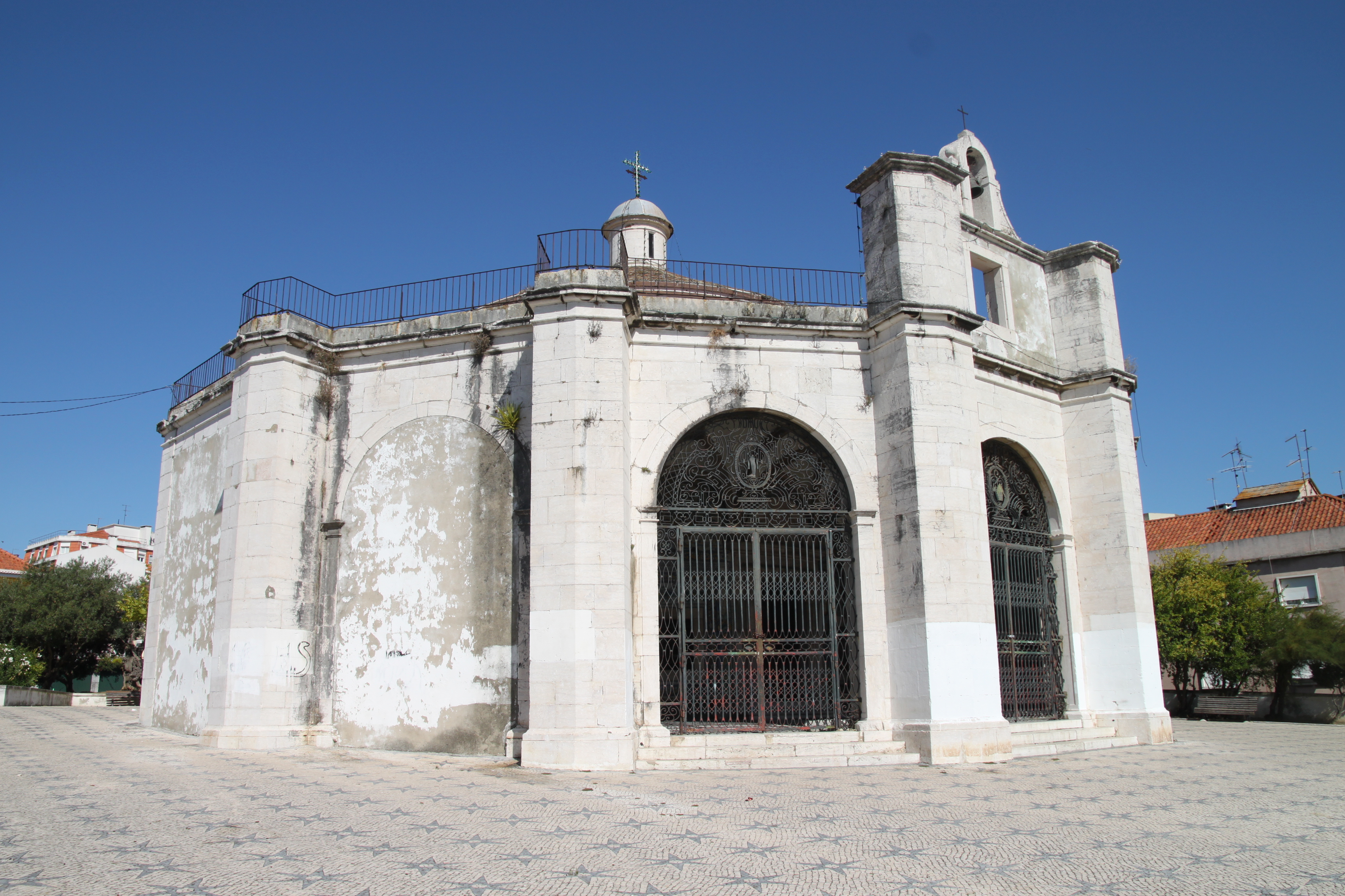 File:Capela de Santo Amaro - Lisboa - Portugal (37047725223).jpg -  Wikimedia Commons