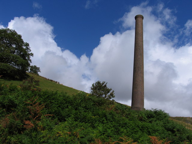 File:Chimney stack at Henllys Vale - geograph.org.uk - 495339.jpg