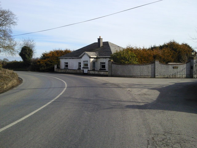 File:Country House, Co Meath - geograph.org.uk - 1732346.jpg