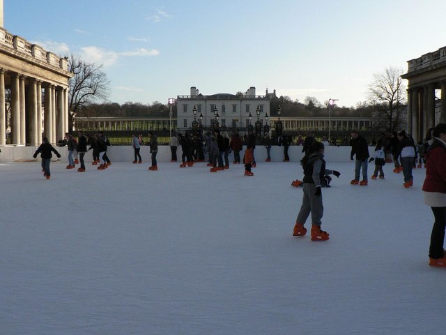 File:Greenwich, ice rink and Queen's House - geograph.org.uk - 651601.jpg