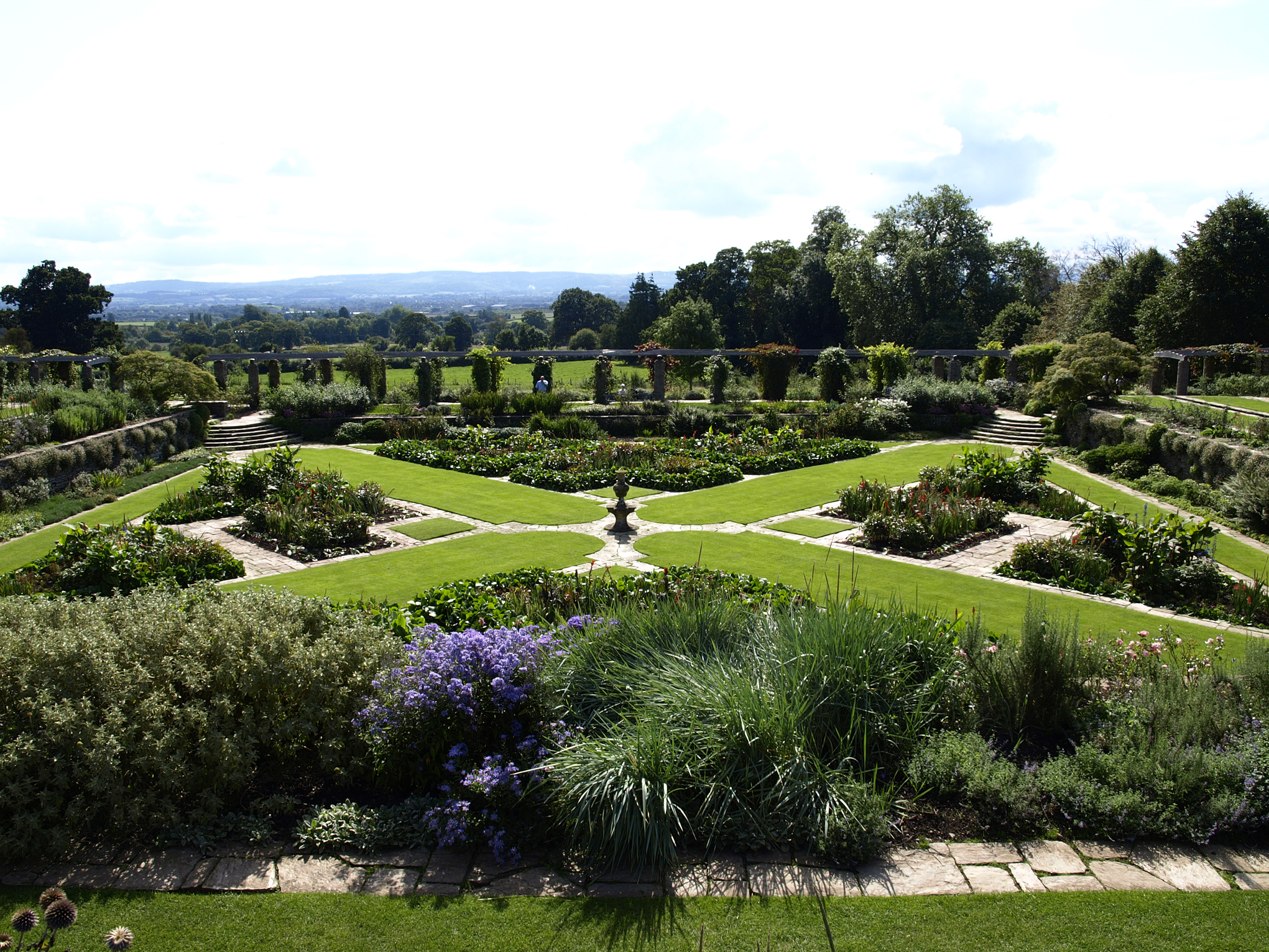 Hestercombe garden
