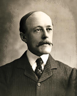 <span class="mw-page-title-main">James Creighton (ice hockey)</span> 19th and 20th-century Canadian lawyer and athlete