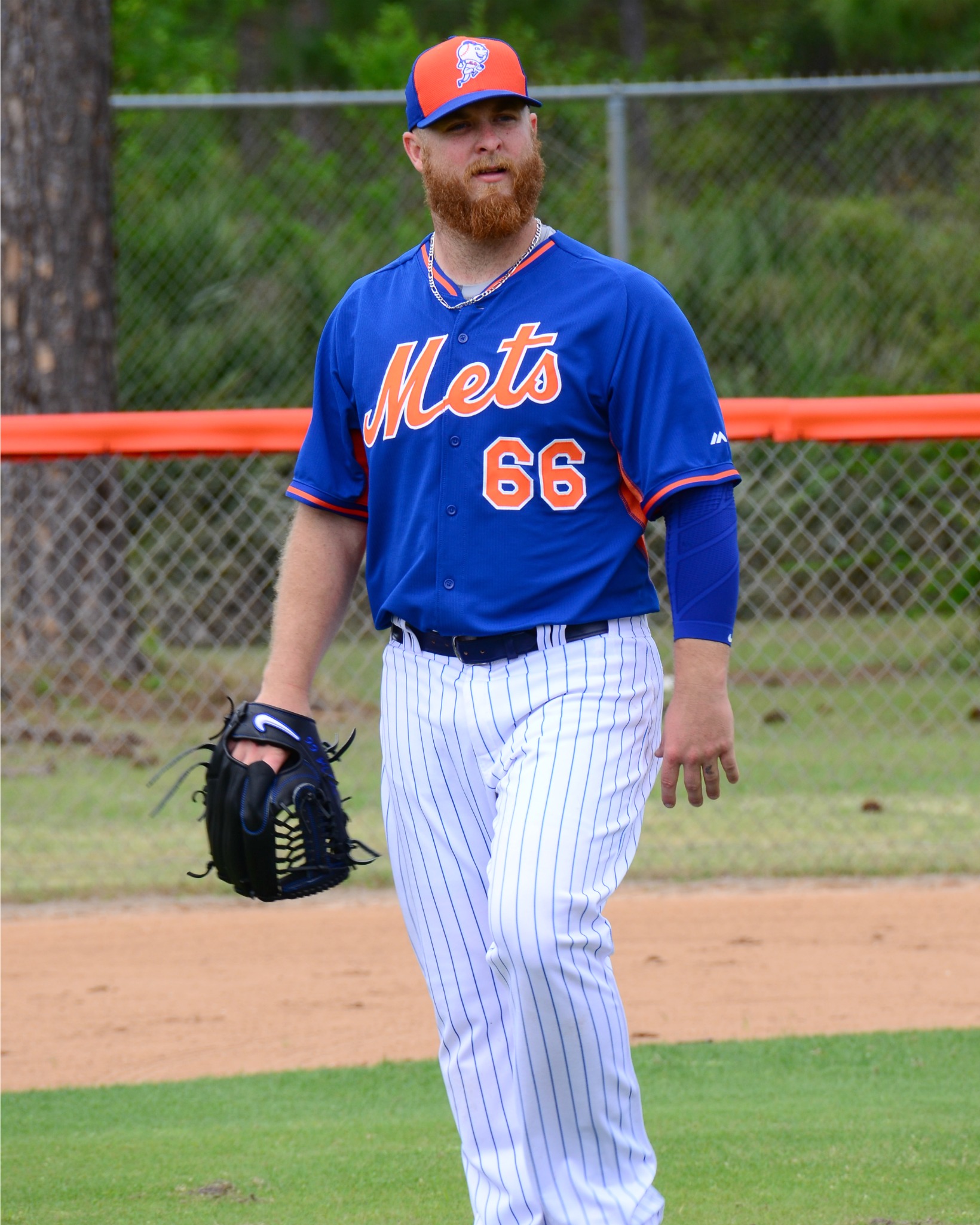 Ike Davis - Wikipedia