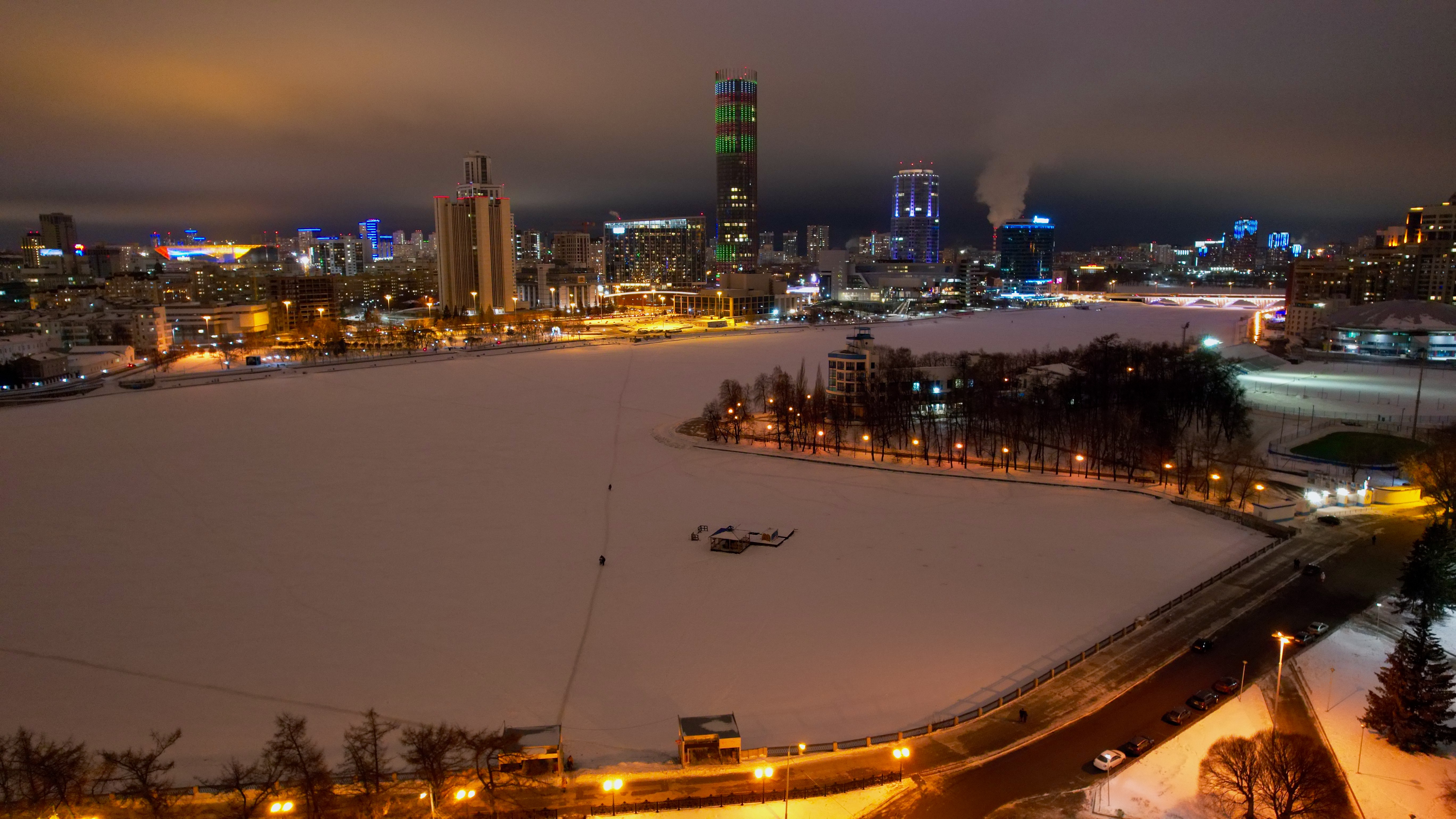 фото екатеринбурга 2023 осень