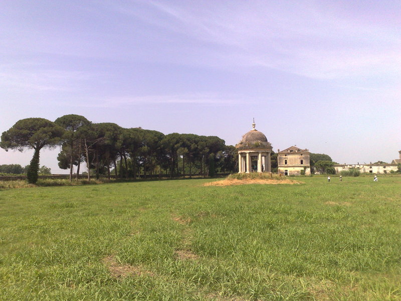 File:Parco Carditello.jpg