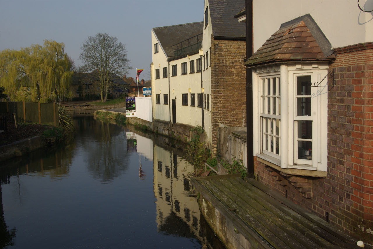 River lea