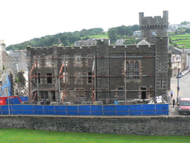 File:Rothesay, large building undergoing work - geograph.org.uk - 922687.jpg