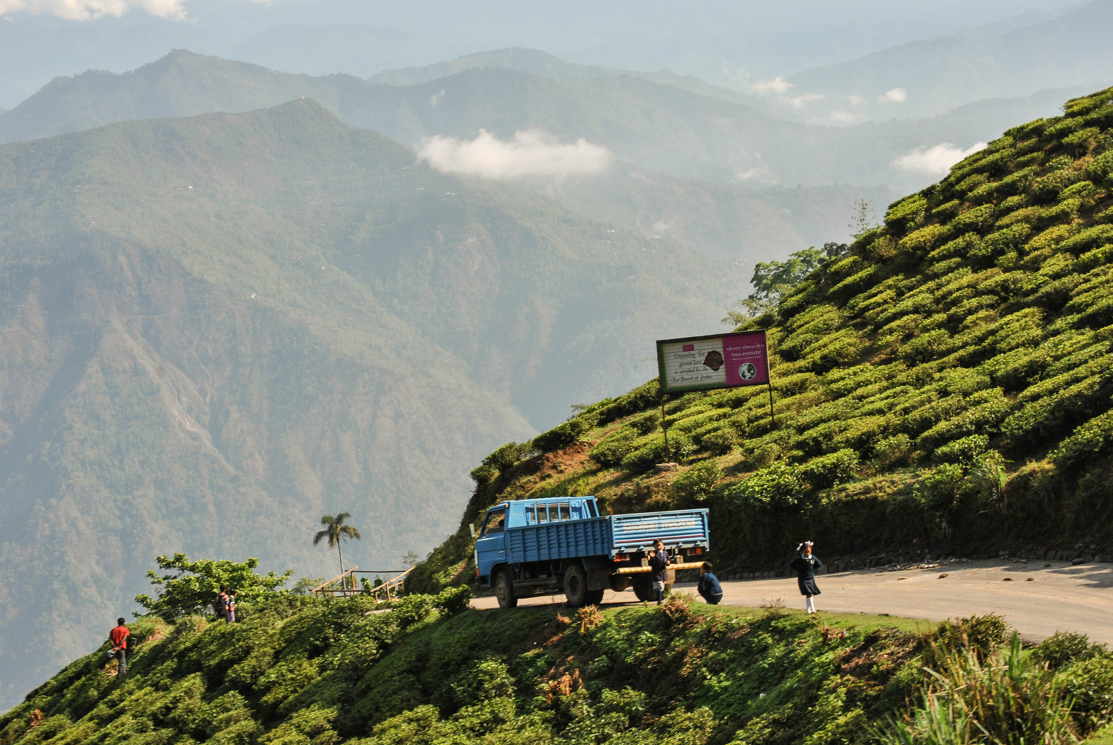 places to visit in darjeeling with distance