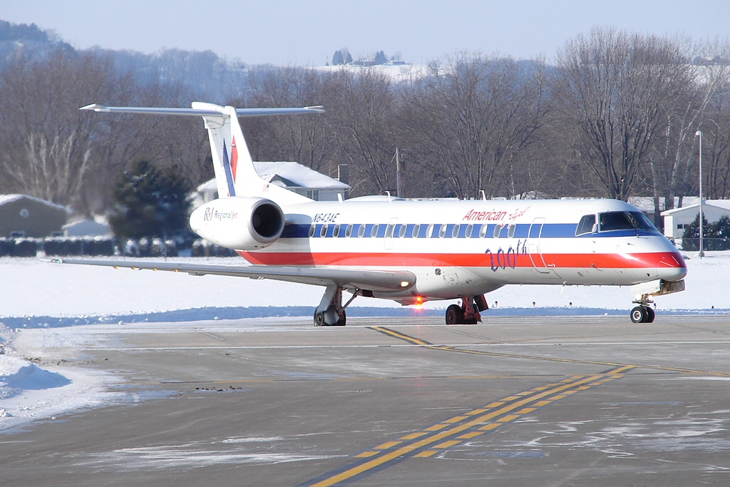 The 200th Embraer ERJ!!! (2170296138).jpg