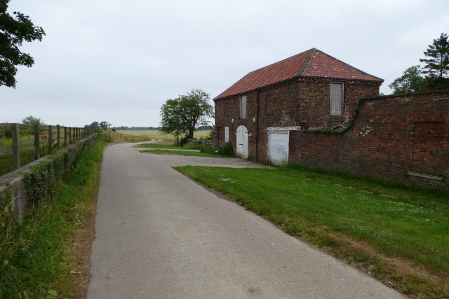 File:Turnham Hall - geograph.org.uk - 3568953.jpg