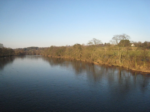 File:View north from Wark Bridge - geograph.org.uk - 1640612.jpg