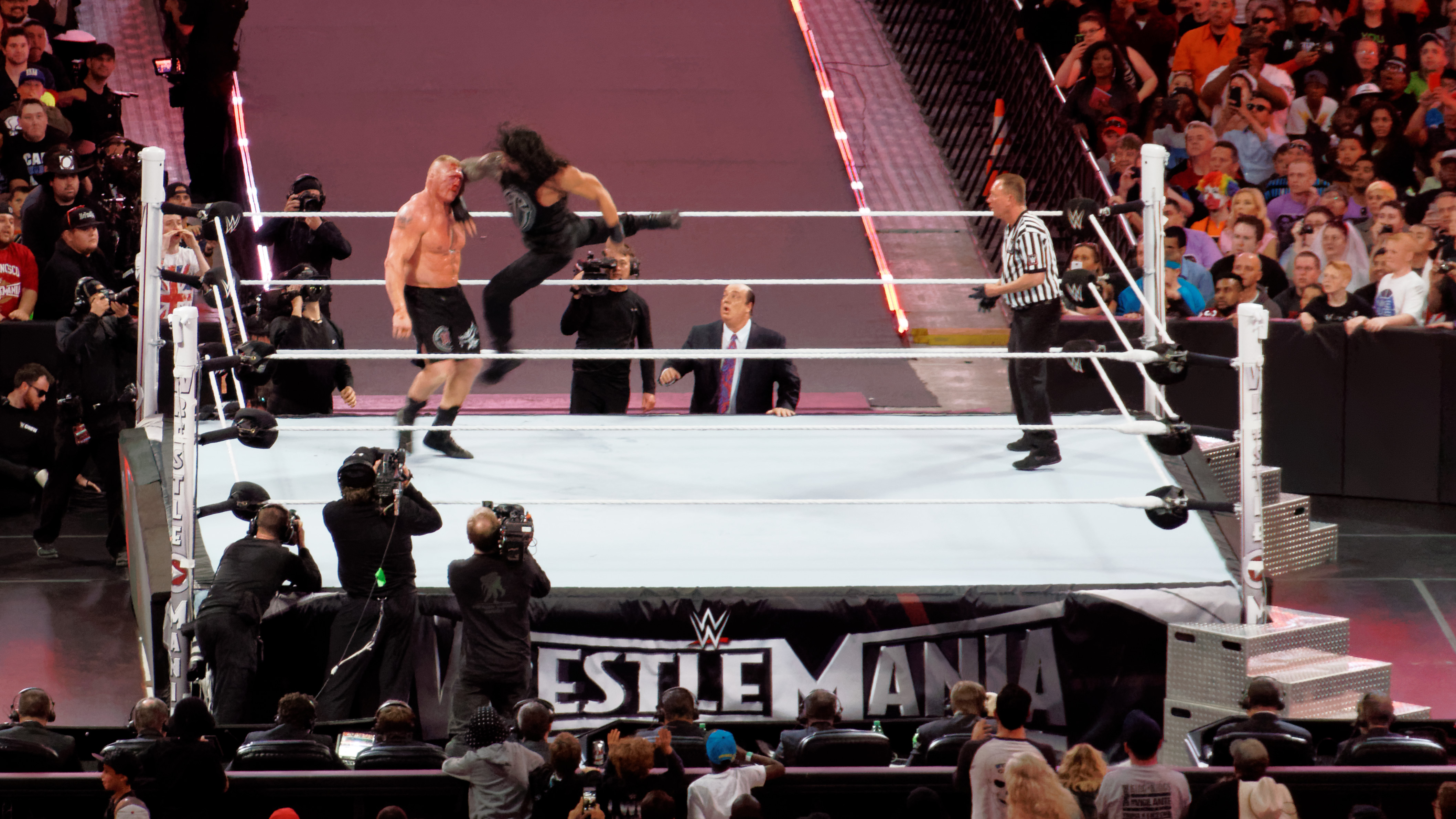 File:WrestleMania 39 Stage.jpg - Wikipedia