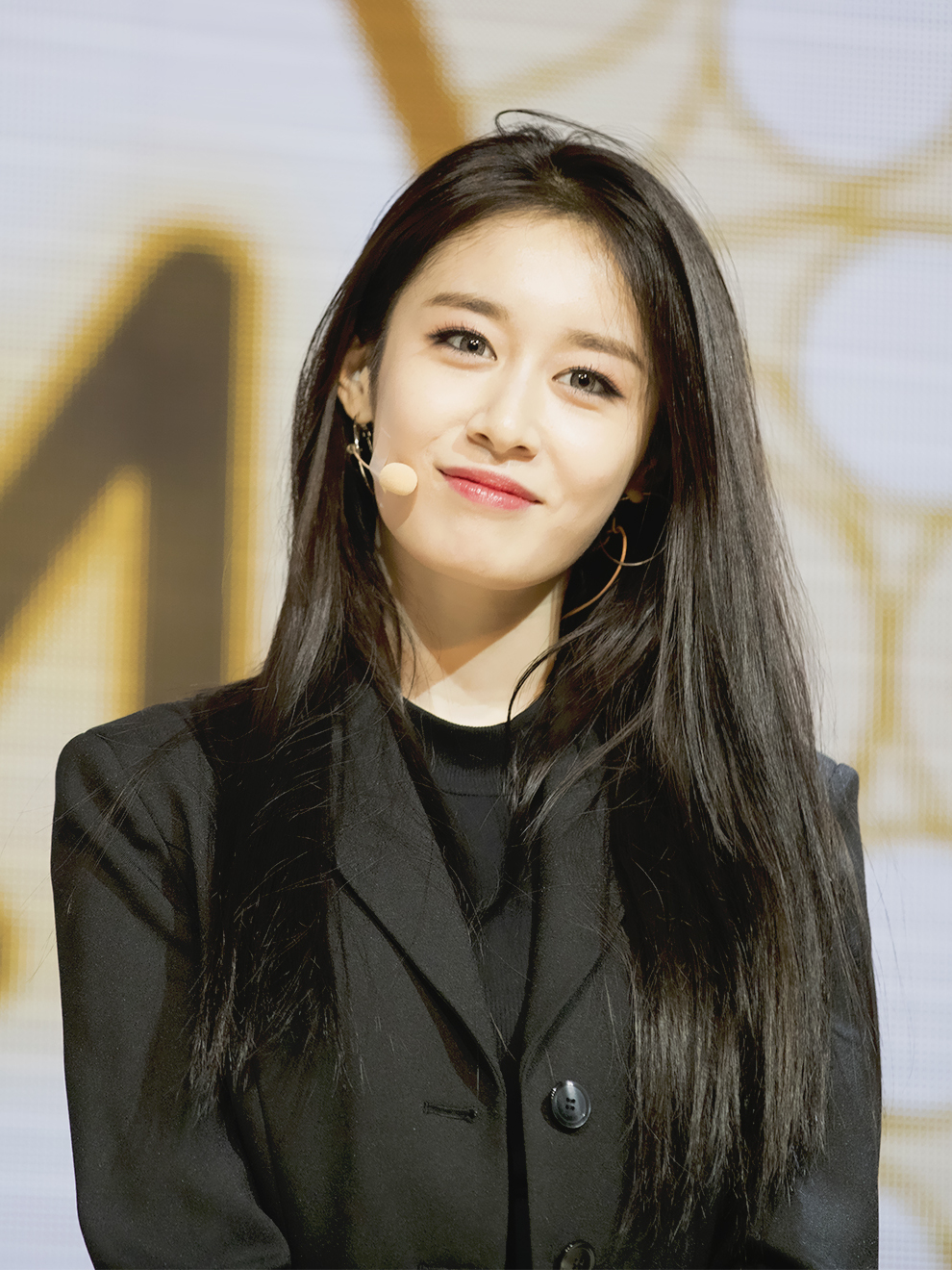 ファイル:170614 T-ARA Park Ji-yeon at What's My Name Showcase.jpg