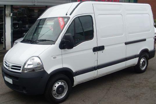 File:2007 Nissan Interstar.jpg