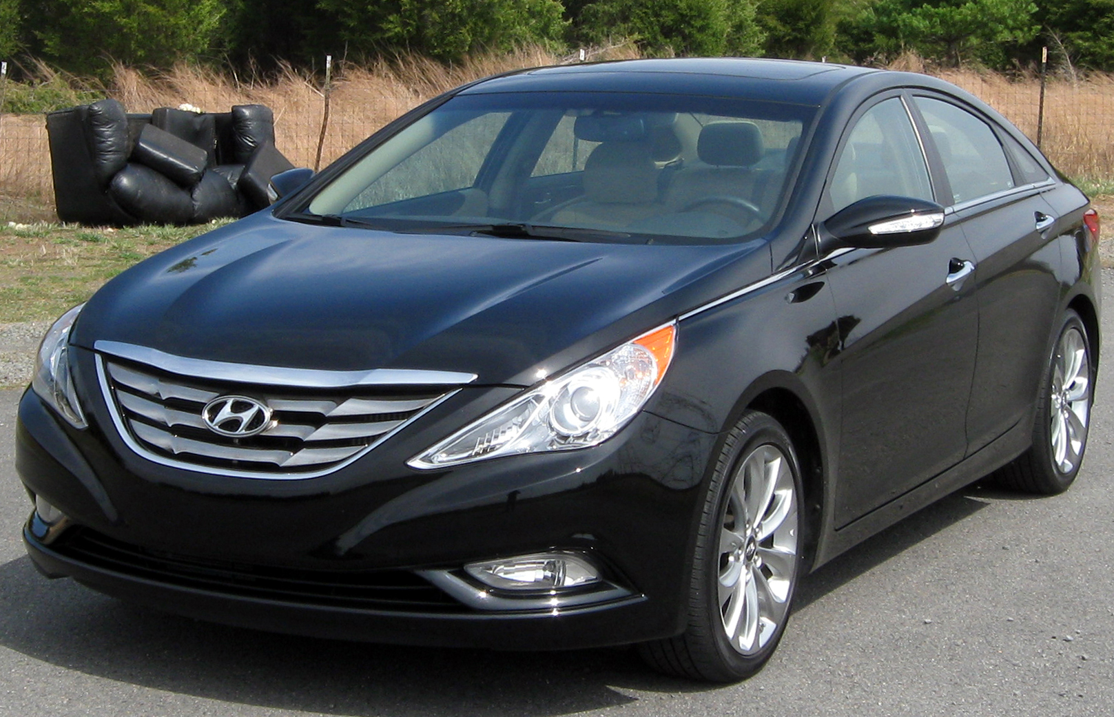 2011 Hyundai Sonata Limited PZEV - Sedan 2.4L auto w/Wine ...