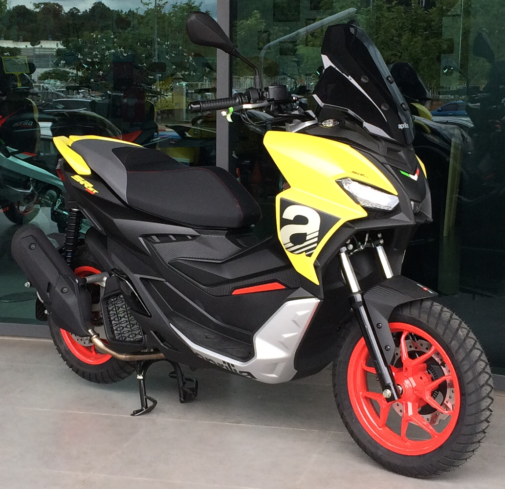 Aprilia SR-GT 125, Aprilia Bike