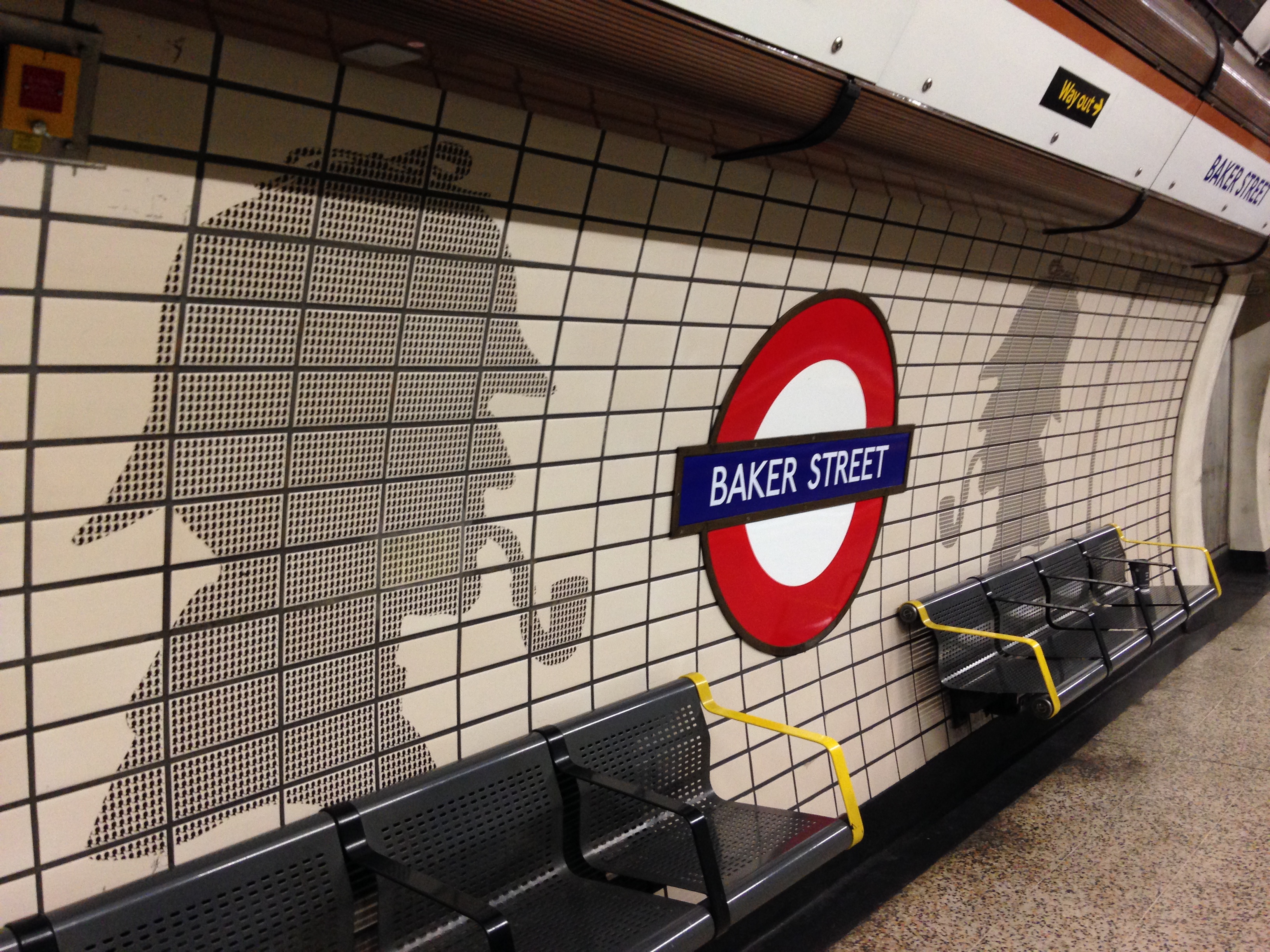 The London Underground / Useful Notes