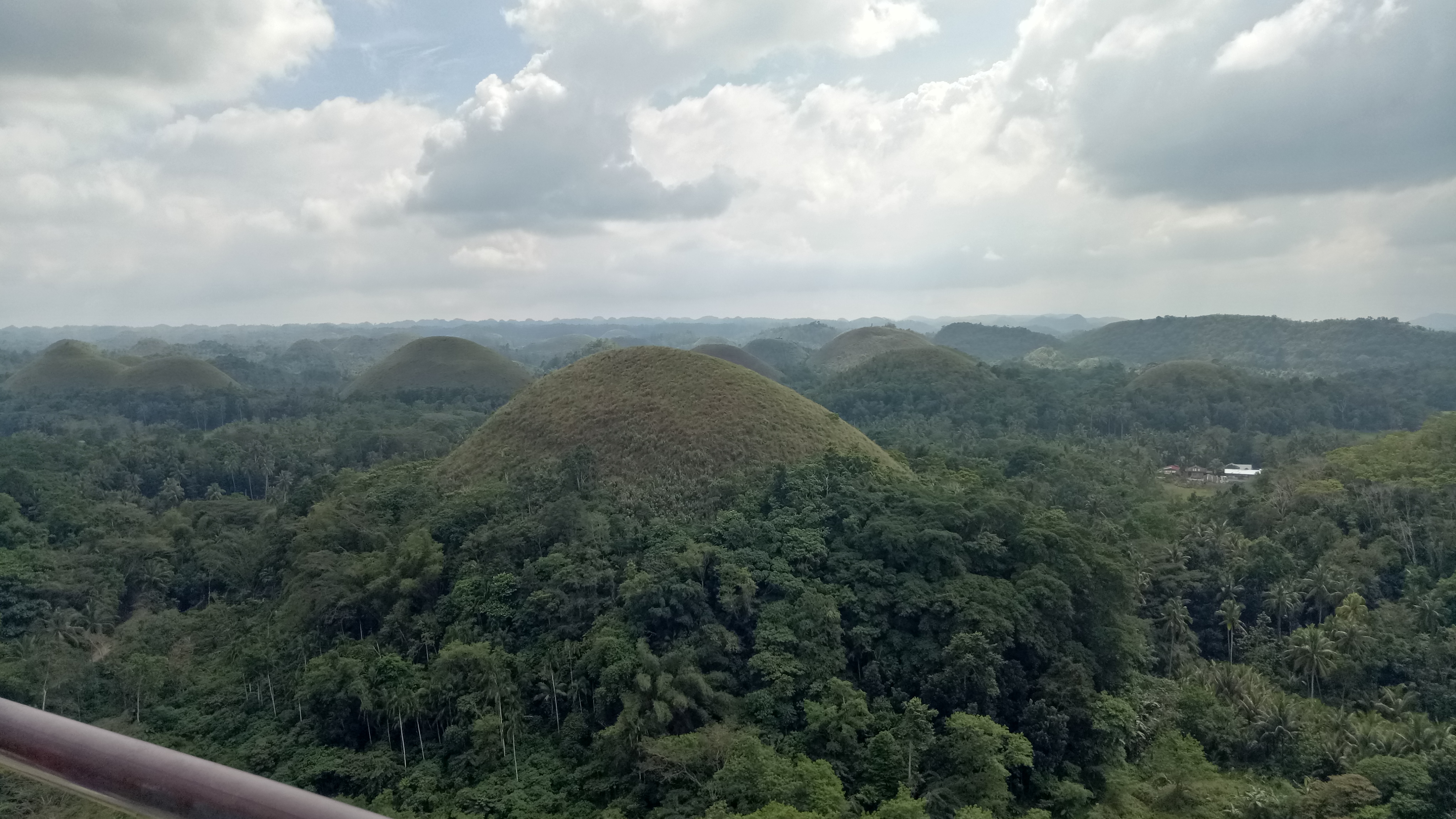 Chocolate Hills - Wikipedia