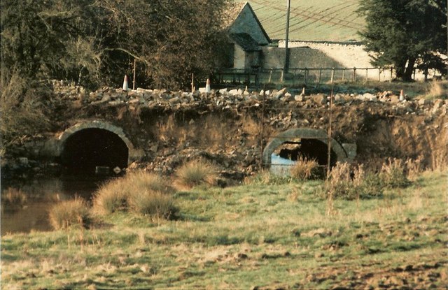 File:Casey Compton Bridge - geograph.org.uk - 1501459.jpg