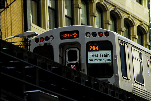 File:Cta 5000-series train in loop.PNG