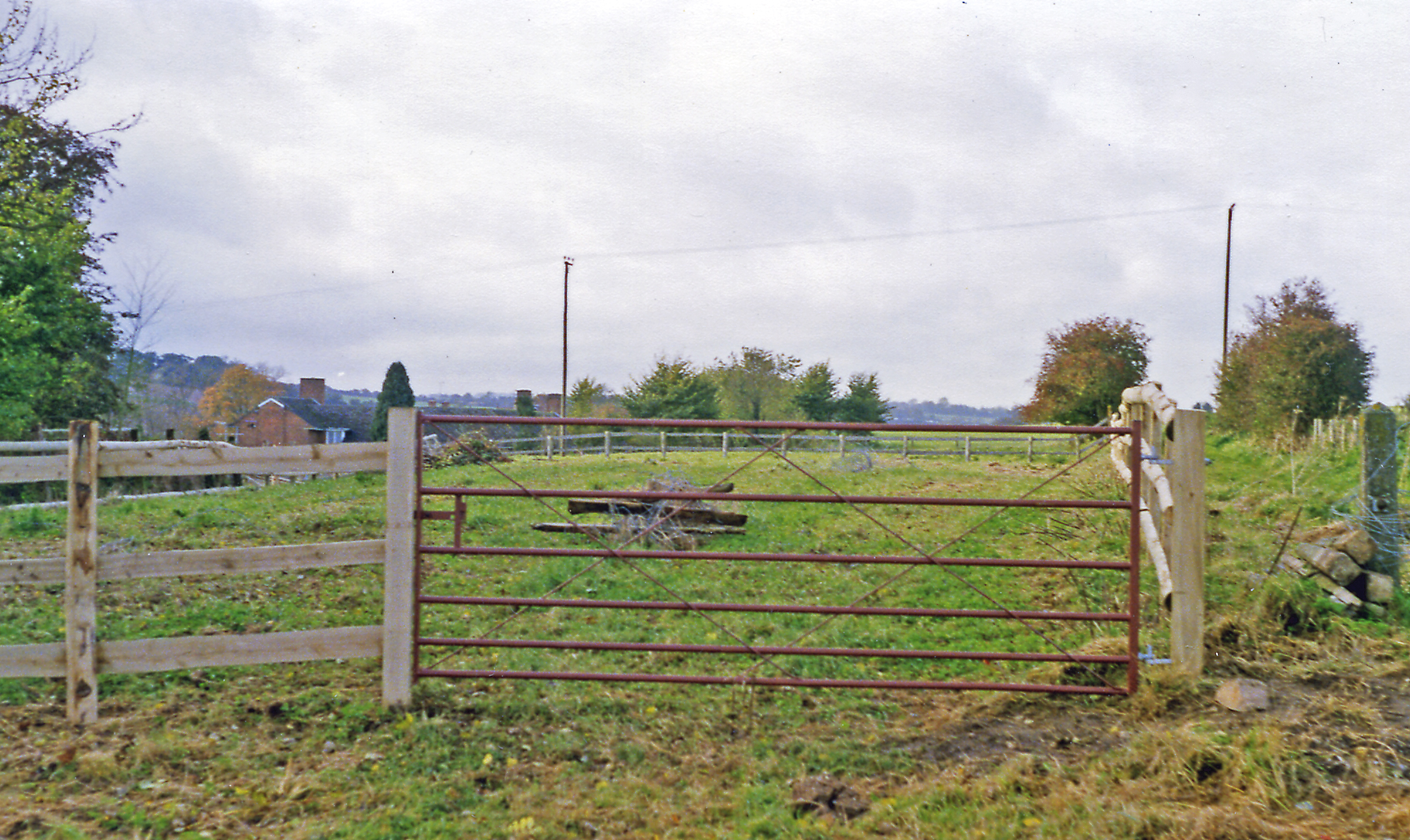 Eastbury Halt railway station