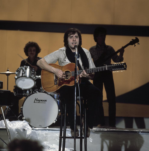 File:Eurovision Song Contest 1976 rehearsals - Belgium - Pierre Rapsat 3.png