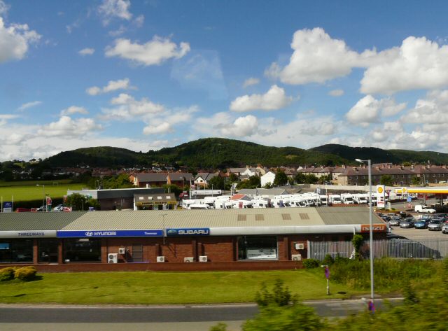 File:Faenol Avenue, Abergele - geograph.org.uk - 871053.jpg