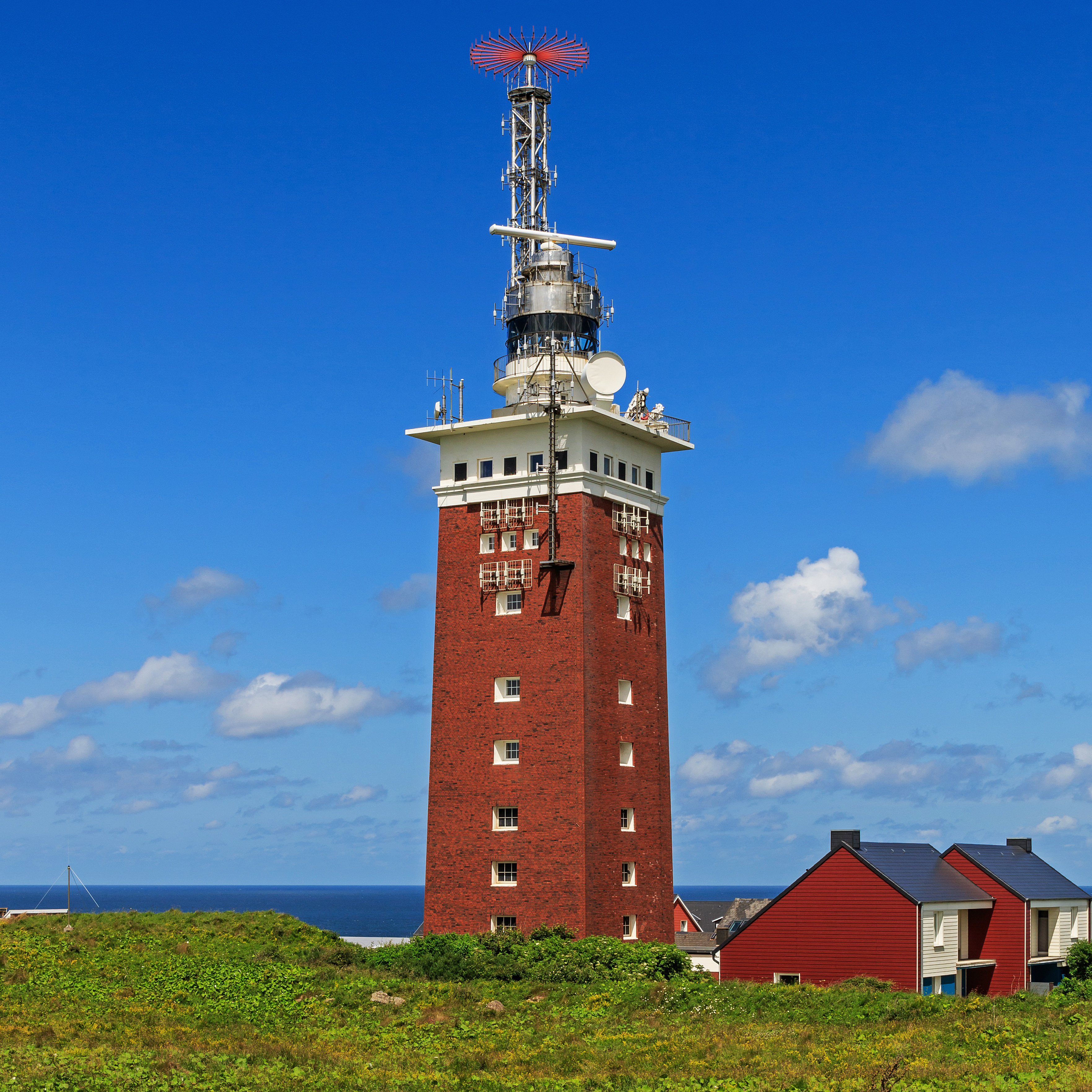 Der Leuchtturm Helgoland im Bundesland Schleswig-Holstein in der Region Nordsee/Deutsche Bucht in der Übersicht aller Leuchttürme in Deutschland bei Natura Event.