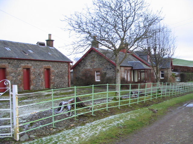 File:House at Whinnybrae - geograph.org.uk - 655942.jpg