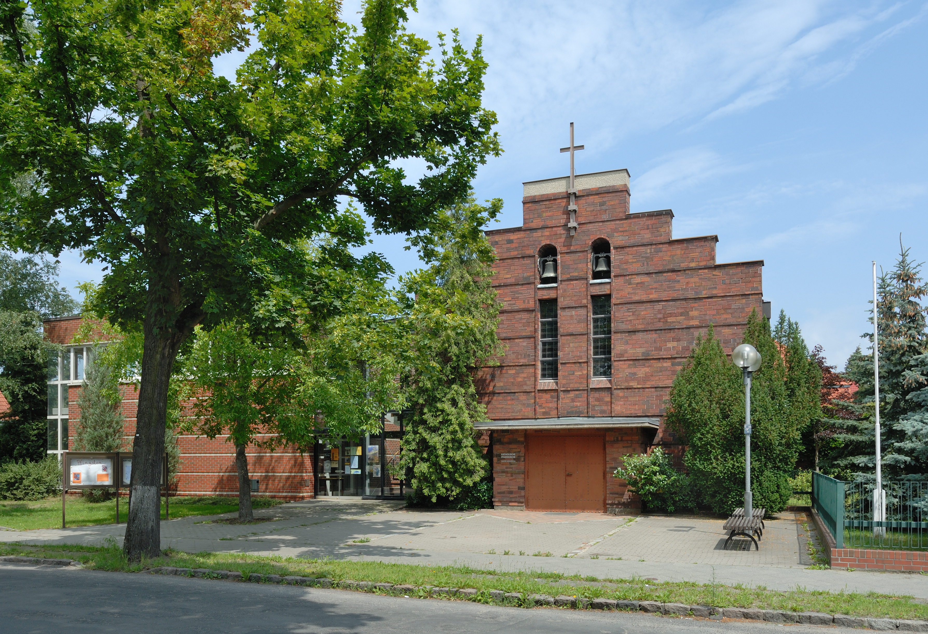 Mater Dolorosa Berlin Buch Wikipedia