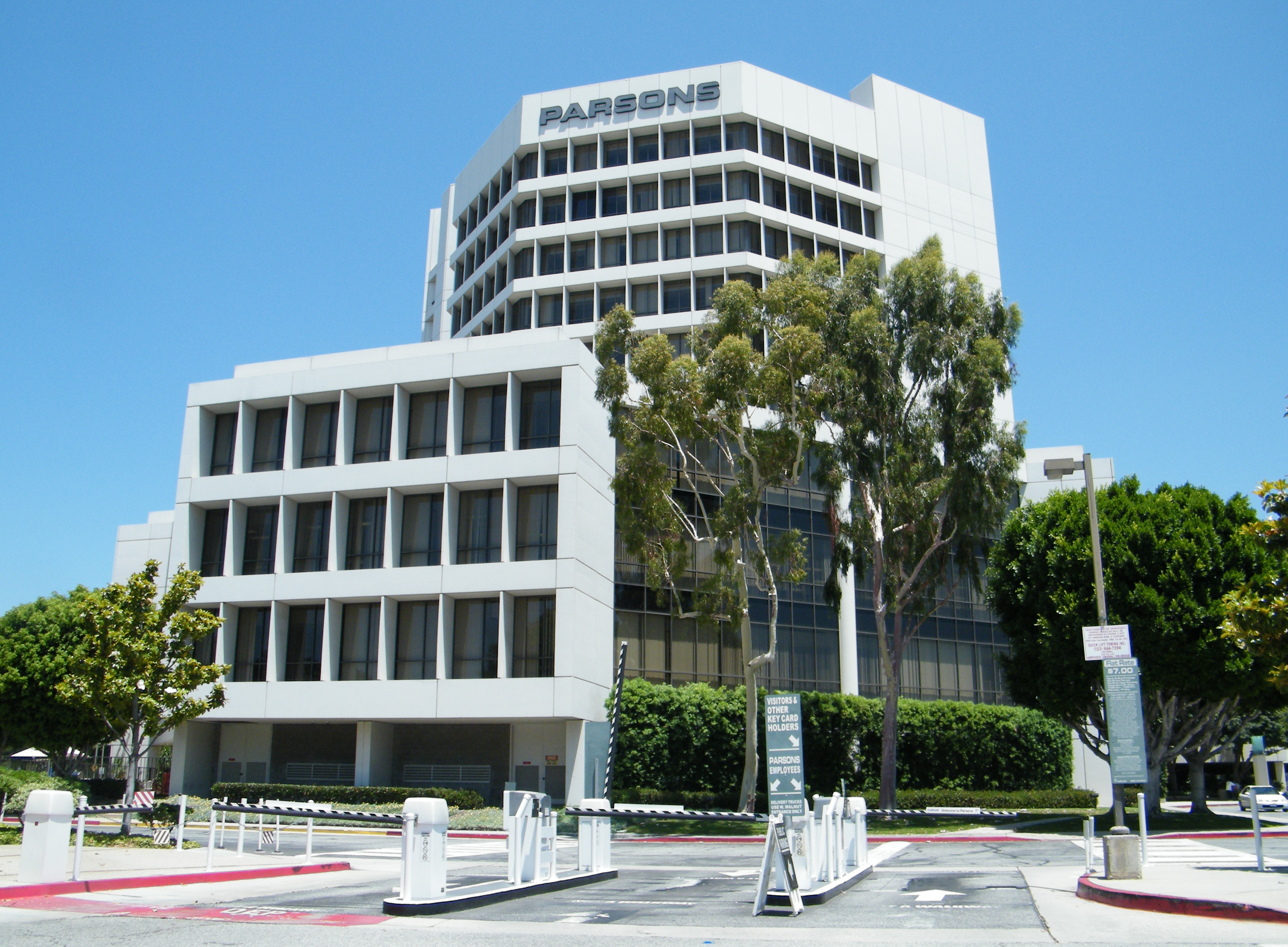 Former Parsons headquarters in [[Pasadena, California