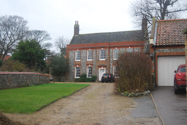 File:Quay House, Blakeney-geograph.org-3874432.jpg