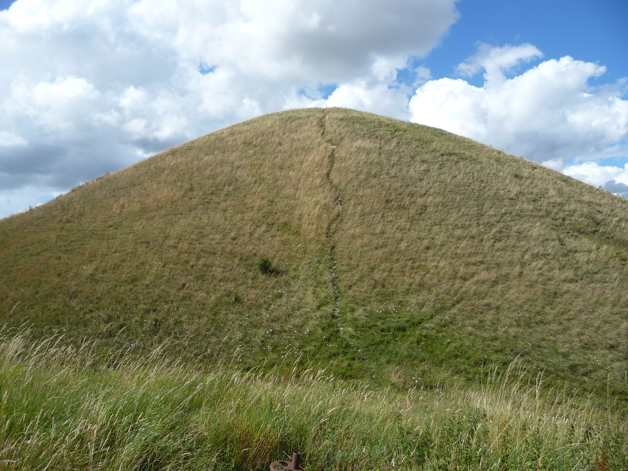 Silbury Hill - Wikipedia