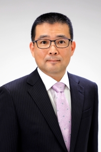 Tomoyuki Sugiyama.jpg