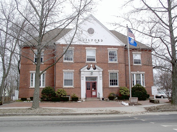 File:TownHallGuilfordCT.jpg