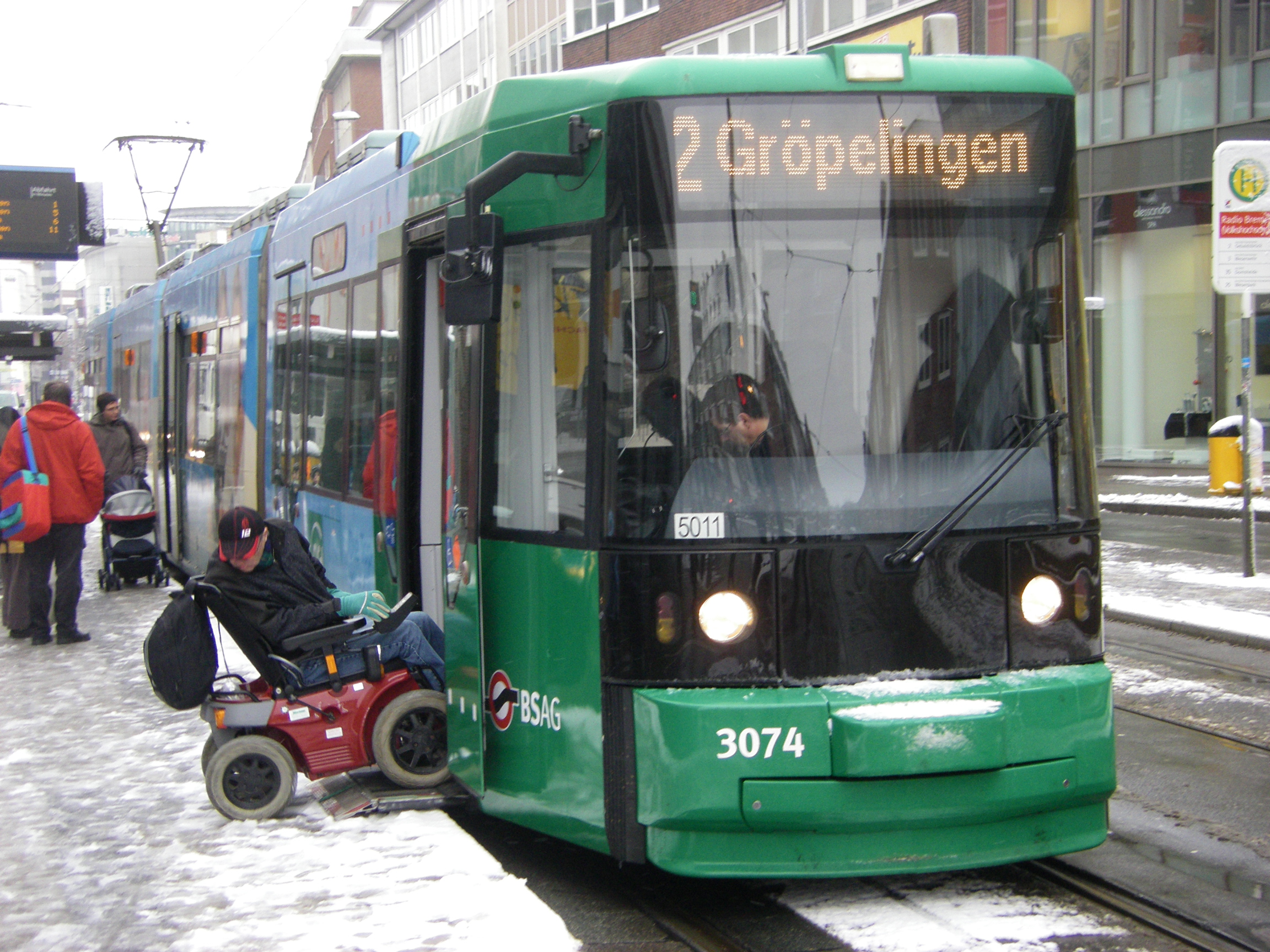 Tram_Bremen_3074.JPG