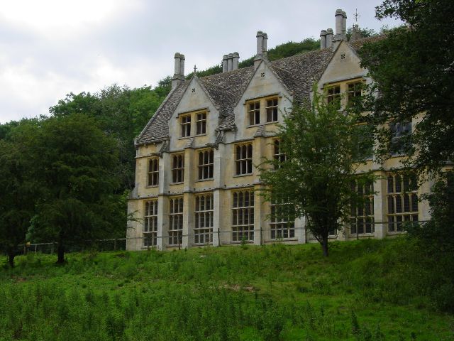 Woodchester Mansion. Англия поместье Вудчестер. Жизнь в Вудчестере. Название: what is Life in Woodchester.