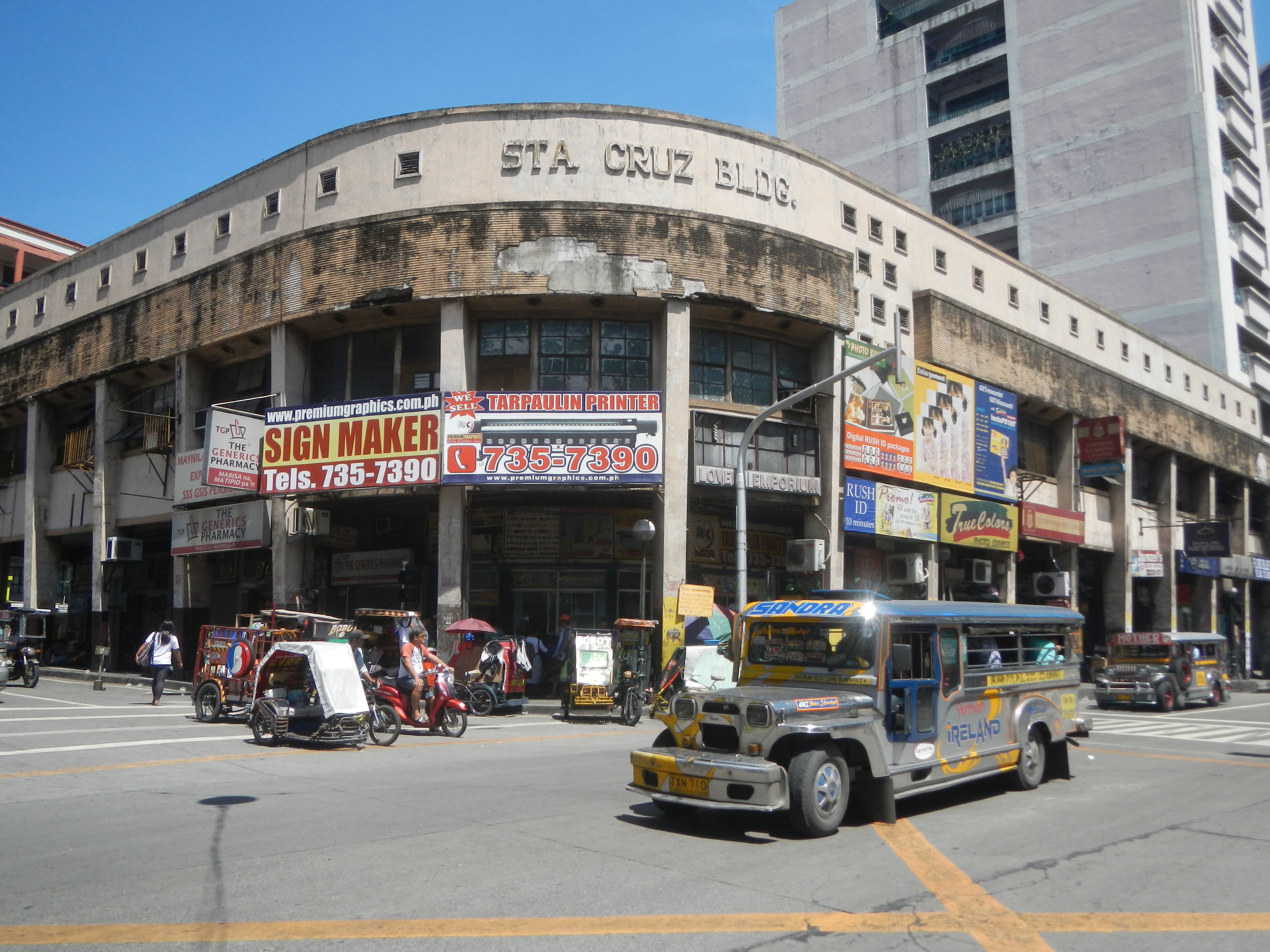 File 07351jfSanta Cruz Manila Buildings Lacson Streets