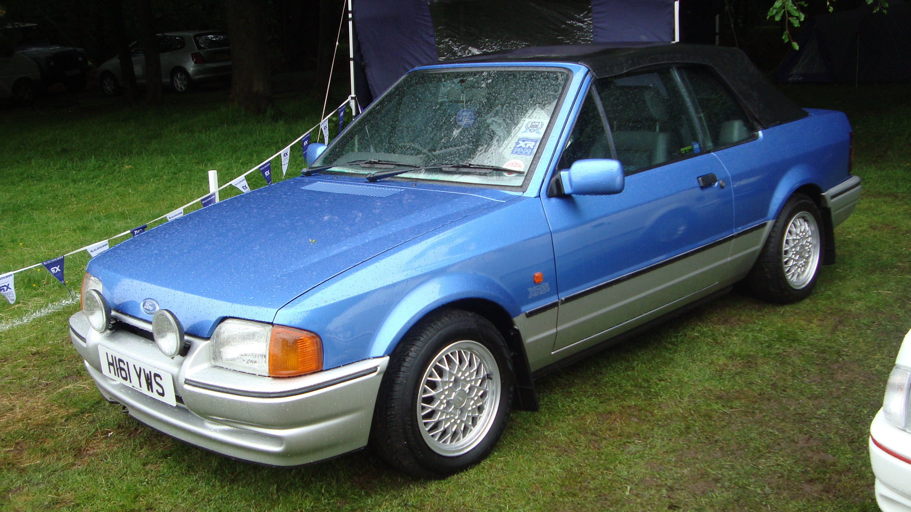 Купить форд 1990. Ford 1.3 1990. Форд эскордкадриолет 92г. Ford 1990. Форд 1990г.