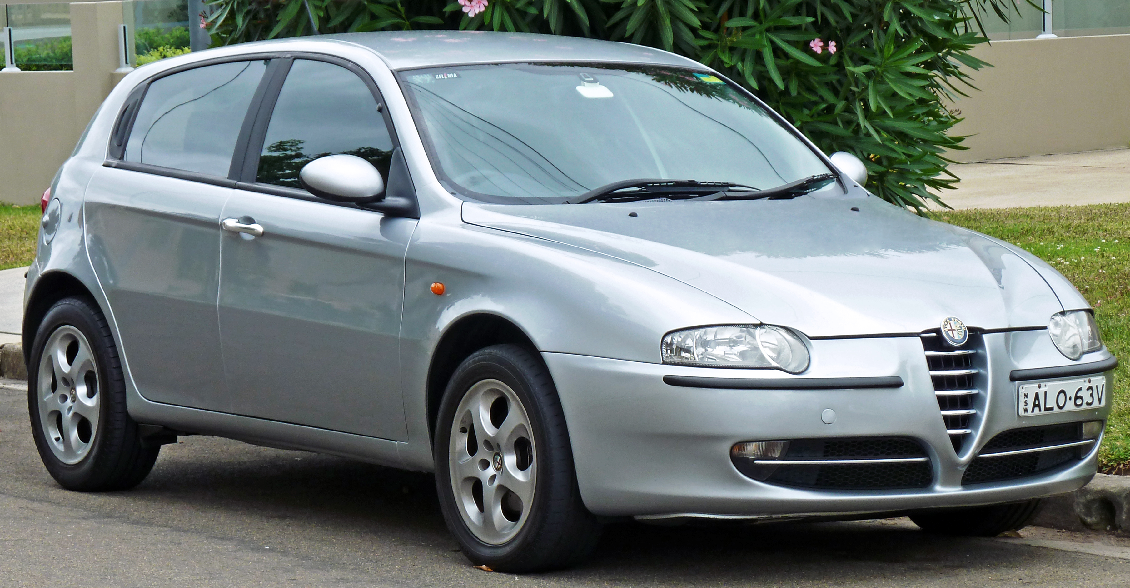 File:Alfa Romeo 147 rear 20080721.jpg - Wikimedia Commons