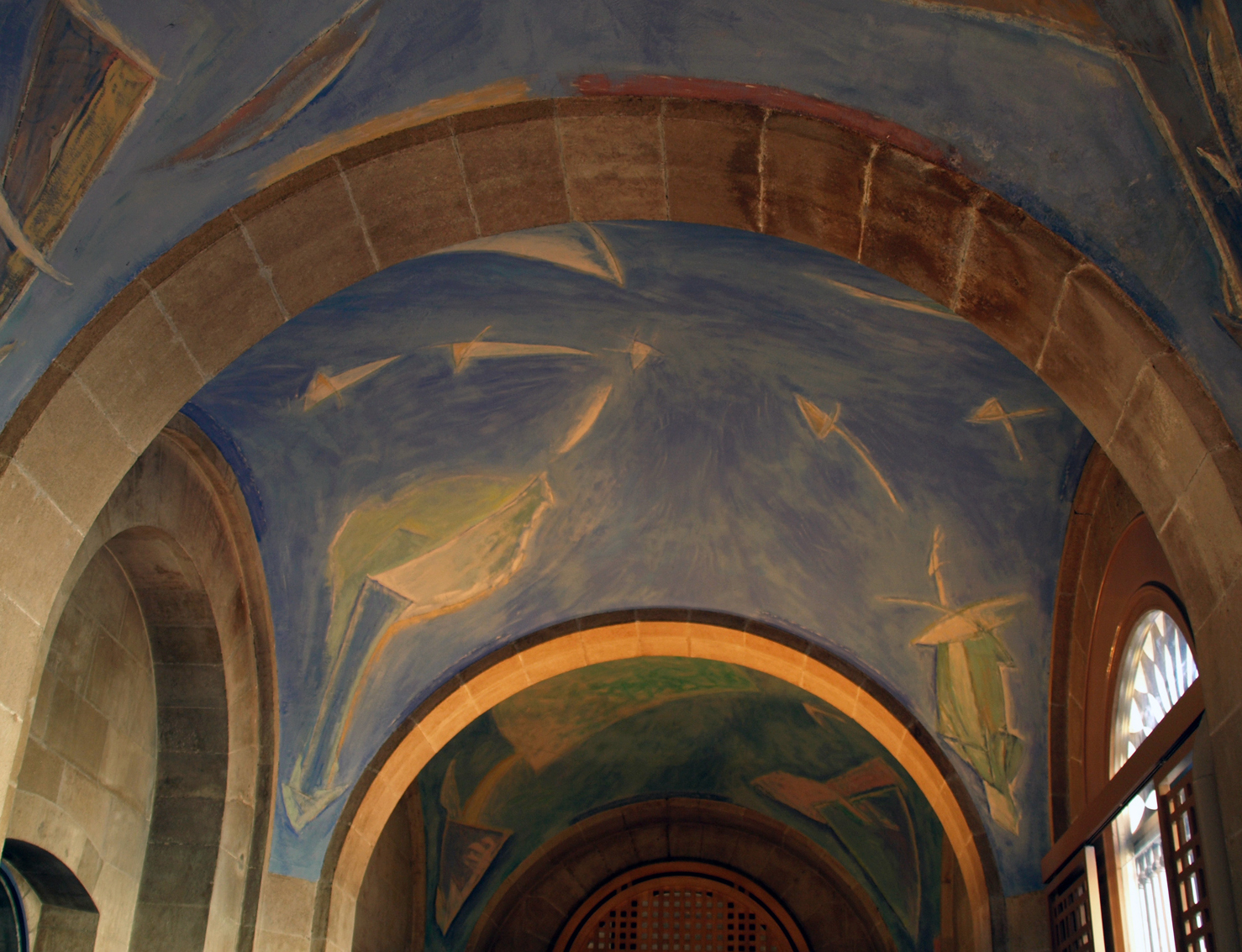 "Les quatre estacions" <br/>(The Four Seasons, 1982),<br> paintings on the ceiling of the Tourist Information Office in Barcelona City Hall ([[Plaça Sant Jaume]]) by Albert Ràfols-Casamada.<ref>[http://www.enciclopedia.cat/fitxa_v2.jsp?NDCHEC=0053966 Albert Ràfols-Casamada], entry in Enciclopèdia Catalana (in Catalan)</ref>